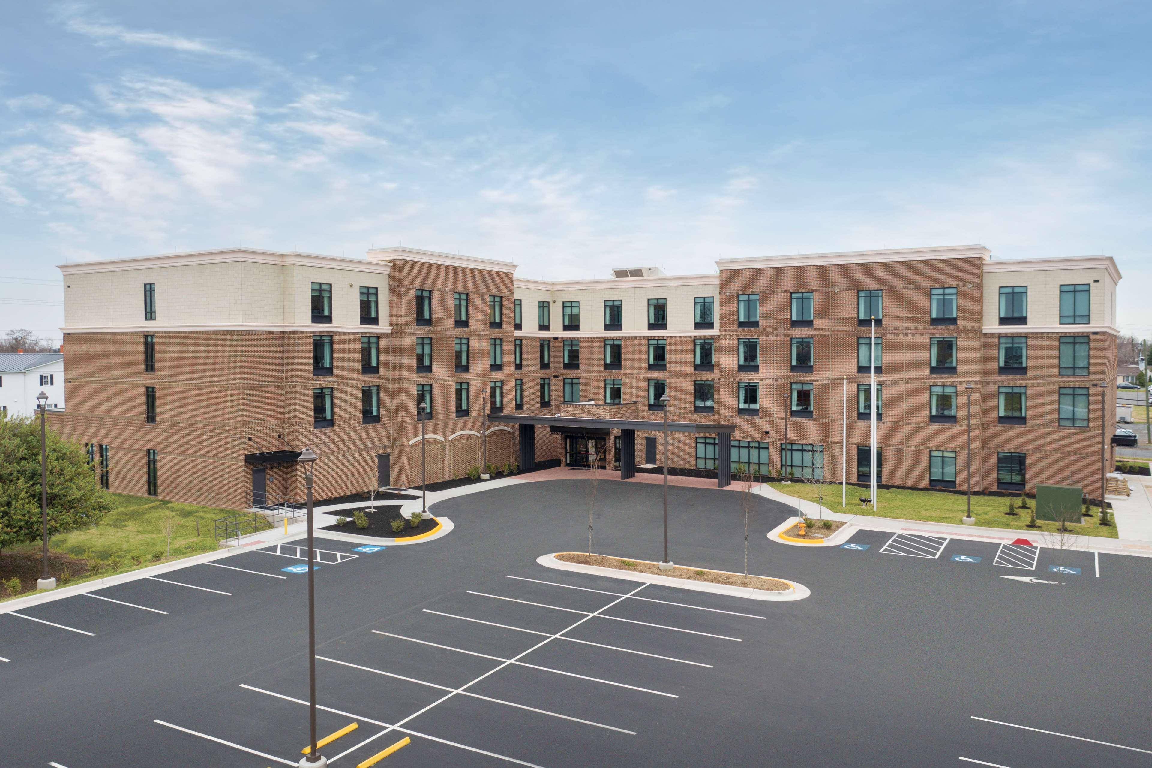 Hilton Garden Inn Haymarket المظهر الخارجي الصورة