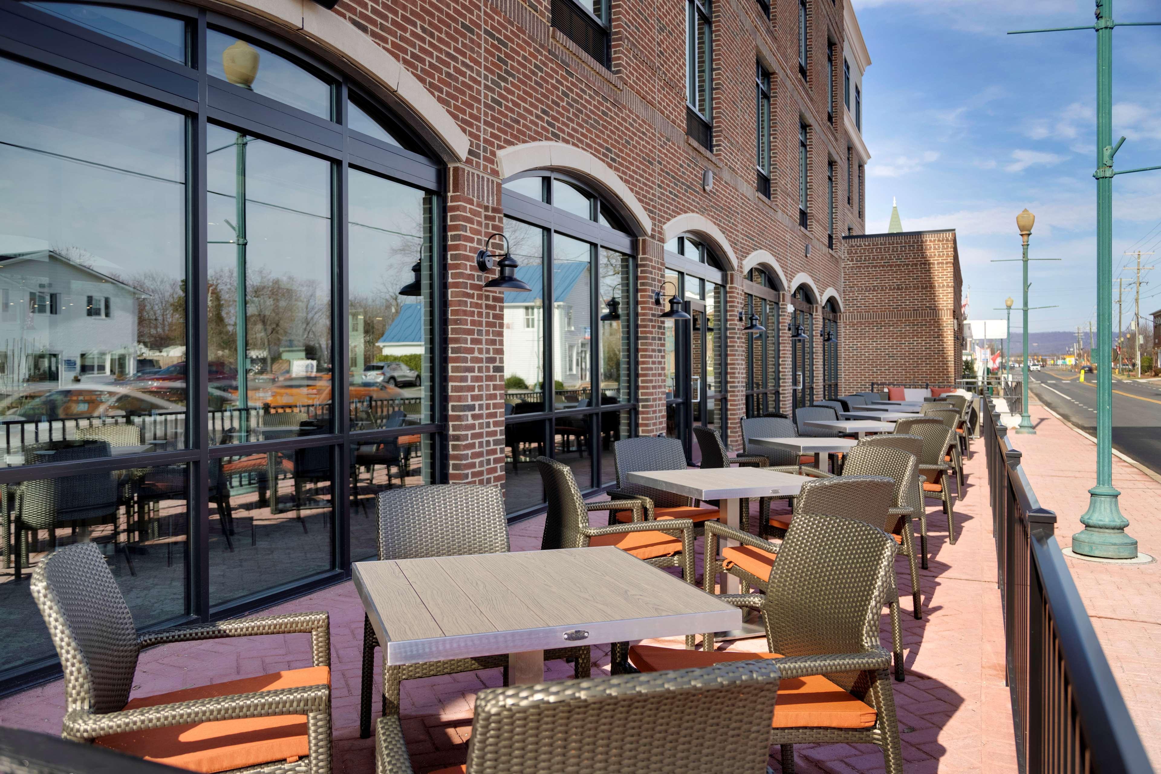 Hilton Garden Inn Haymarket المظهر الخارجي الصورة