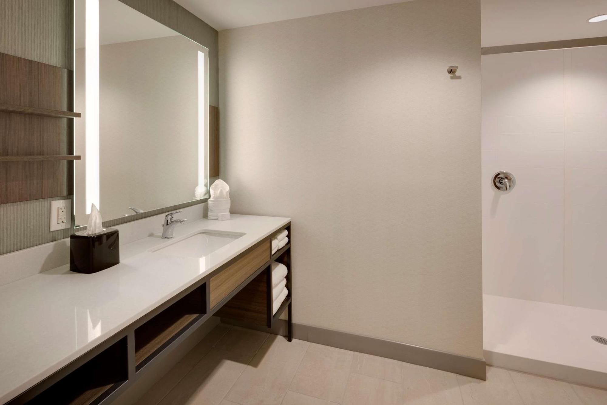 Hilton Garden Inn Haymarket المظهر الخارجي الصورة